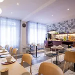 Ξενοδοχείο Ibis Styles Montmartre Batignolles 3*