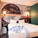 Ibis Styles Montmartre Batignolles מלון