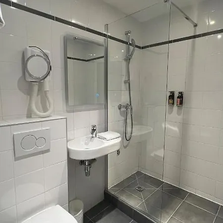 Ibis Styles Montmartre Batignolles Hotel Paris