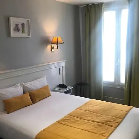 Ibis Styles Montmartre Batignolles 3*