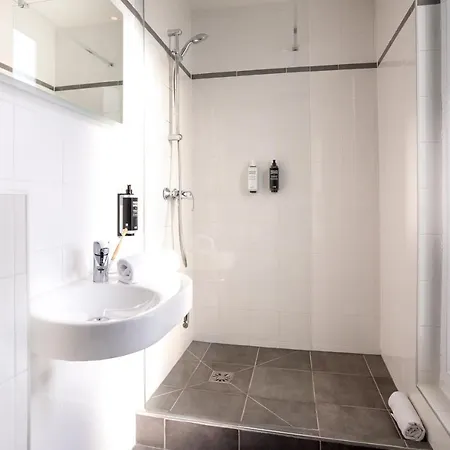 Ibis Styles Montmartre Batignolles Hotel Paris