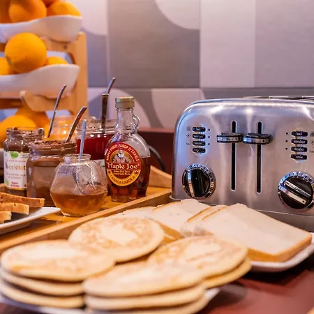 Ibis Styles Montmartre Batignolles 3* Paris