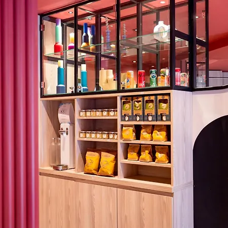 Hotel Ibis Styles Montmartre Batignolles 3*