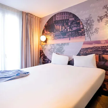 Hotel Ibis Styles Montmartre Batignolles París