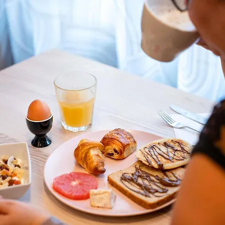 ホテル Ibis Styles Montmartre Batignolles パリ