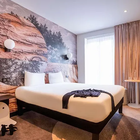 Hotel Ibis Styles Montmartre Batignolles Parigi
