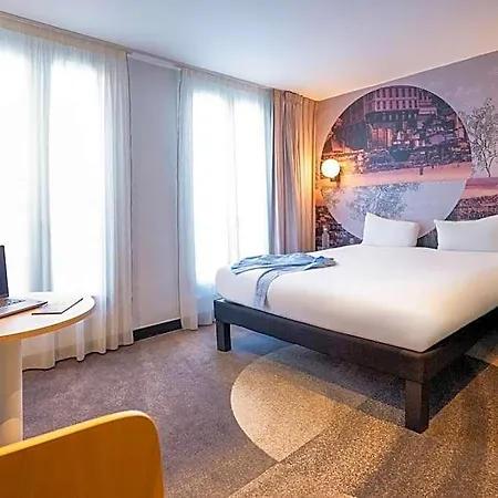 Otel Ibis Styles Montmartre Batignolles