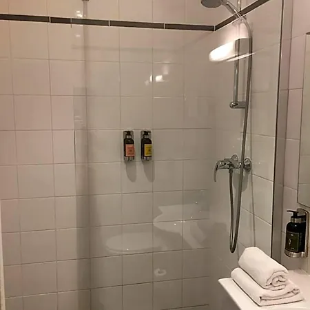 Ibis Styles Montmartre Batignolles Hotel 3*