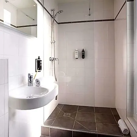 Ibis Styles Montmartre Batignolles 3*