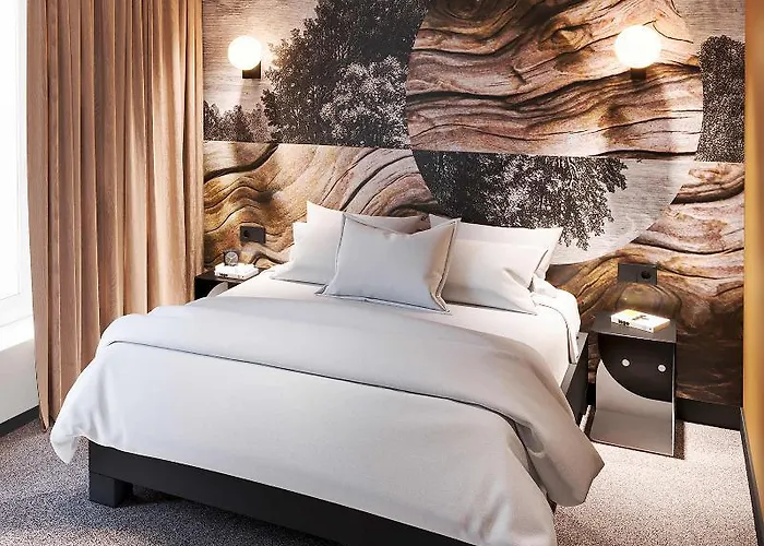 Ibis Styles Montmartre Batignolles ホテル パリ