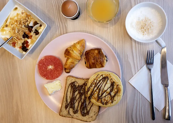 Ibis Styles Montmartre Batignolles ホテル 3*