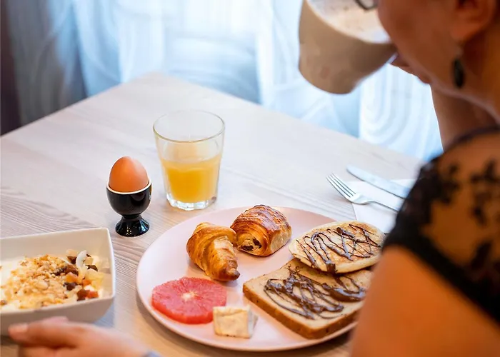 ホテル Ibis Styles Montmartre Batignolles 3*